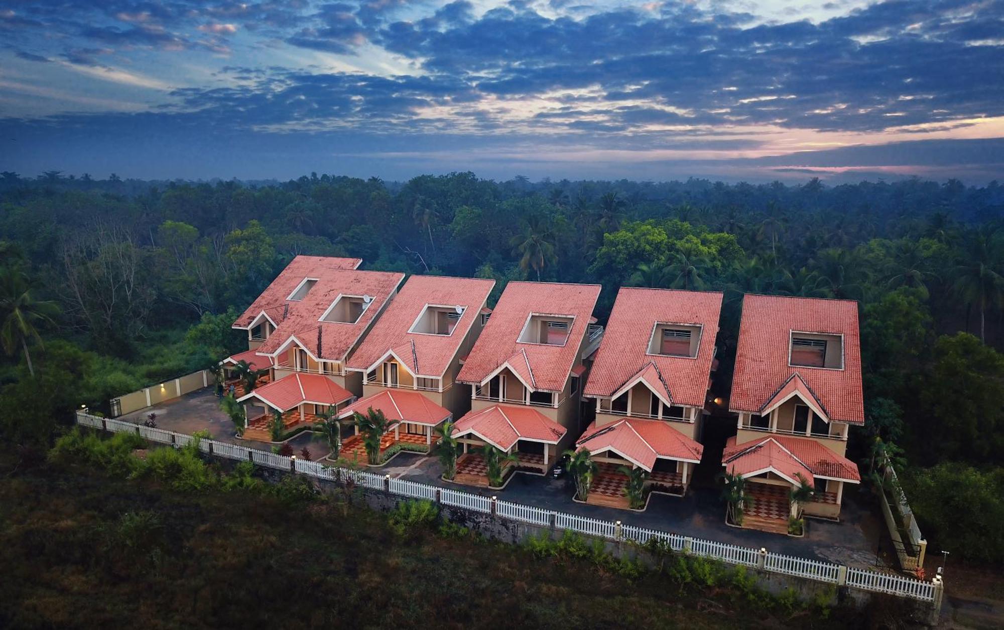 Treehouse Blue Hotel & Villas كُلفا المظهر الخارجي الصورة